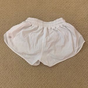 white lululemon hottie hot shorts